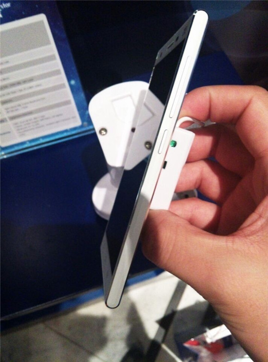 �������ǵ��ֻ� ���ˡ�����һ�š�4G�ֻ�����ͼ��3��