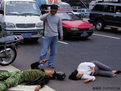 发烧不是发骚!11条玩手机出 轨 行为 (10)--手机